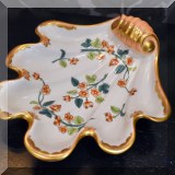 P05. Herend dish. 